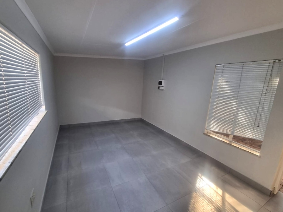 To Let 3 Bedroom Property for Rent in Menlo Park Gauteng