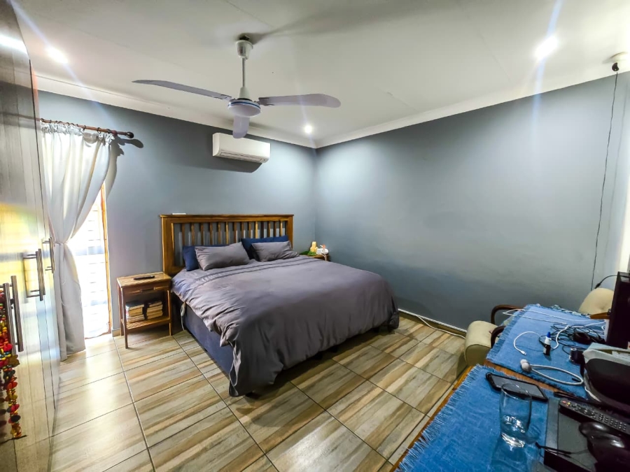4 Bedroom Property for Sale in Ninapark Gauteng