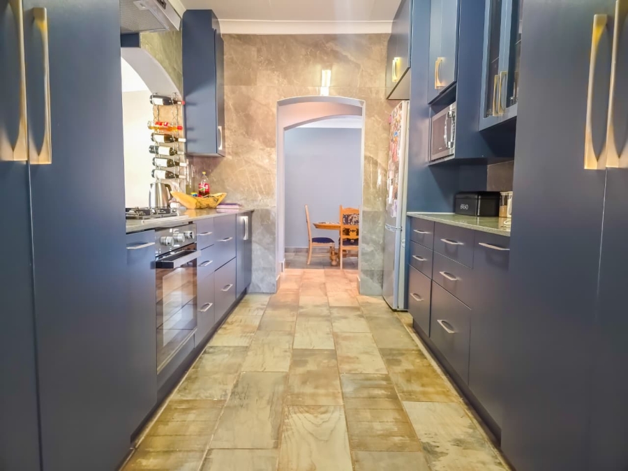 4 Bedroom Property for Sale in Ninapark Gauteng