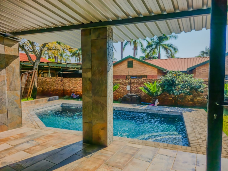 4 Bedroom Property for Sale in Ninapark Gauteng