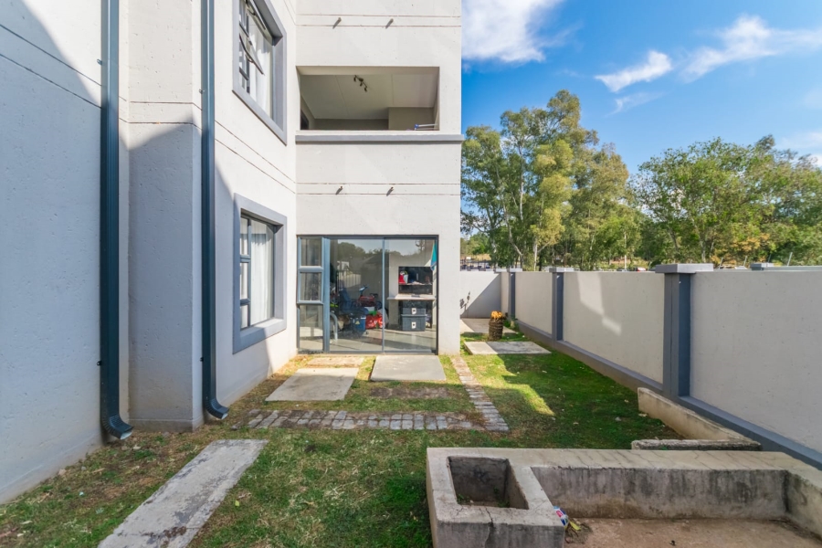 To Let 2 Bedroom Property for Rent in Kimbult A H Gauteng