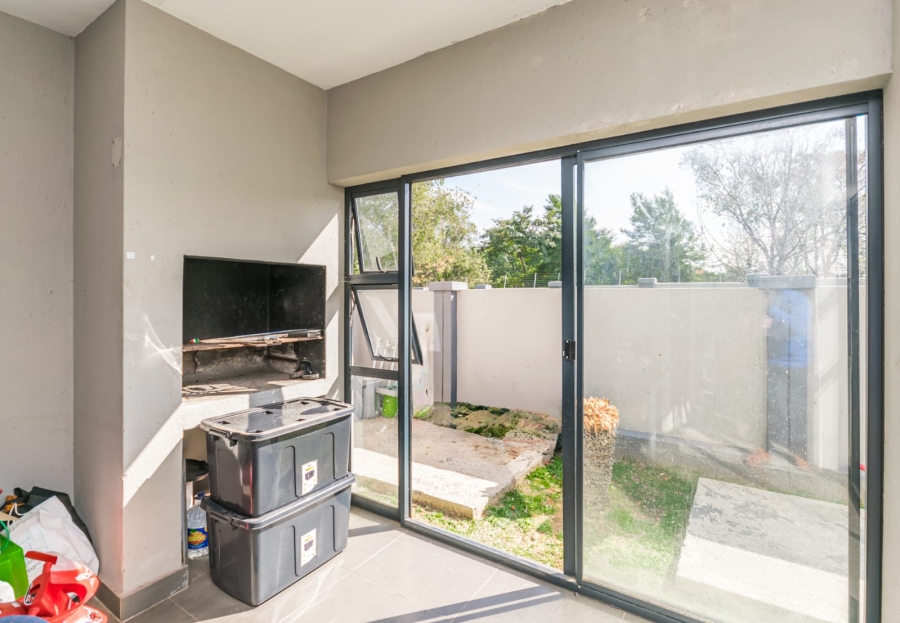 To Let 2 Bedroom Property for Rent in Kimbult A H Gauteng