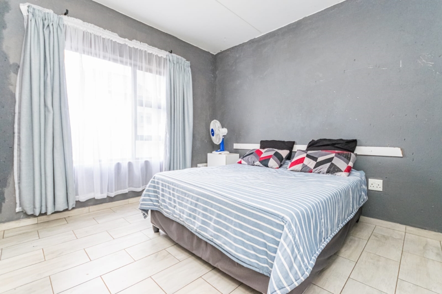 To Let 2 Bedroom Property for Rent in Kimbult A H Gauteng