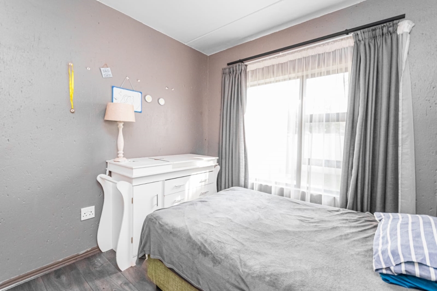 To Let 2 Bedroom Property for Rent in Kimbult A H Gauteng