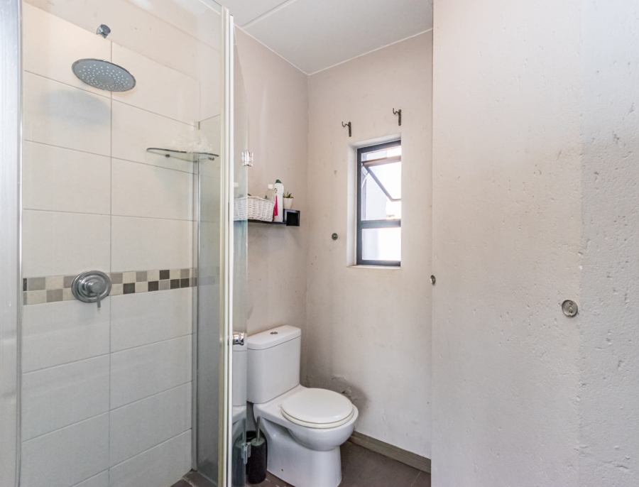 To Let 2 Bedroom Property for Rent in Kimbult A H Gauteng