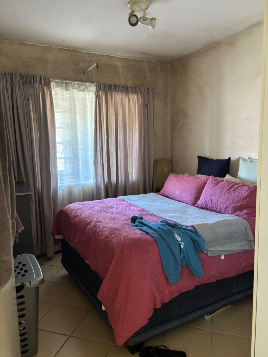 2 Bedroom Property for Sale in Edleen Gauteng
