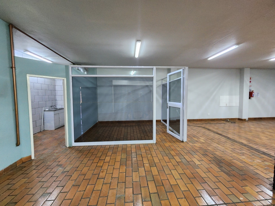 To Let Commercial Property for Rent in Koedoespoort Industrial Gauteng
