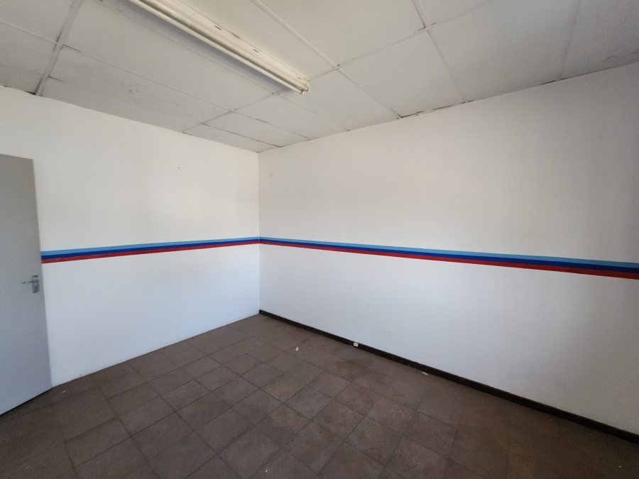 To Let Commercial Property for Rent in Koedoespoort Industrial Gauteng