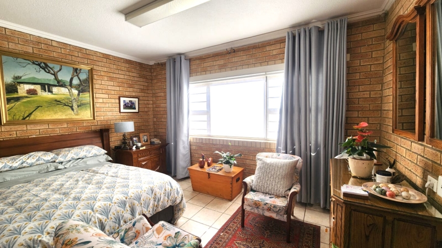 1 Bedroom Property for Sale in Garsfontein Gauteng