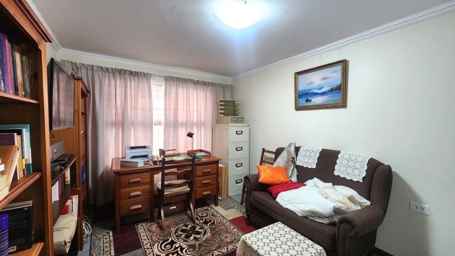 2 Bedroom Property for Sale in Garsfontein Gauteng