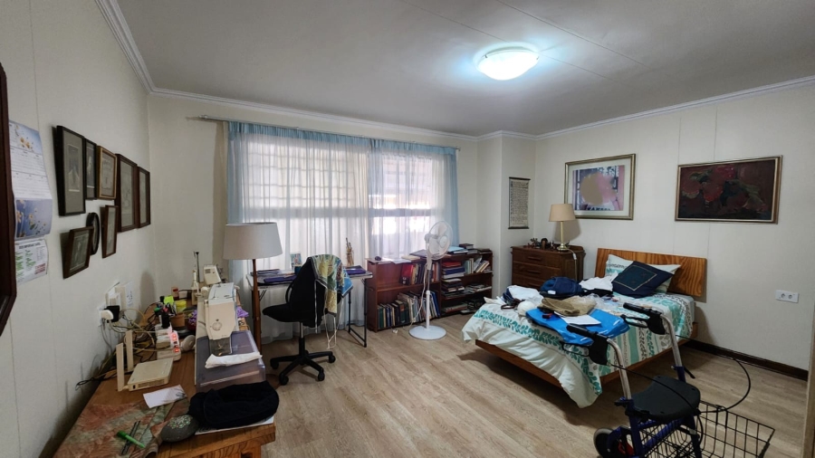 2 Bedroom Property for Sale in Garsfontein Gauteng