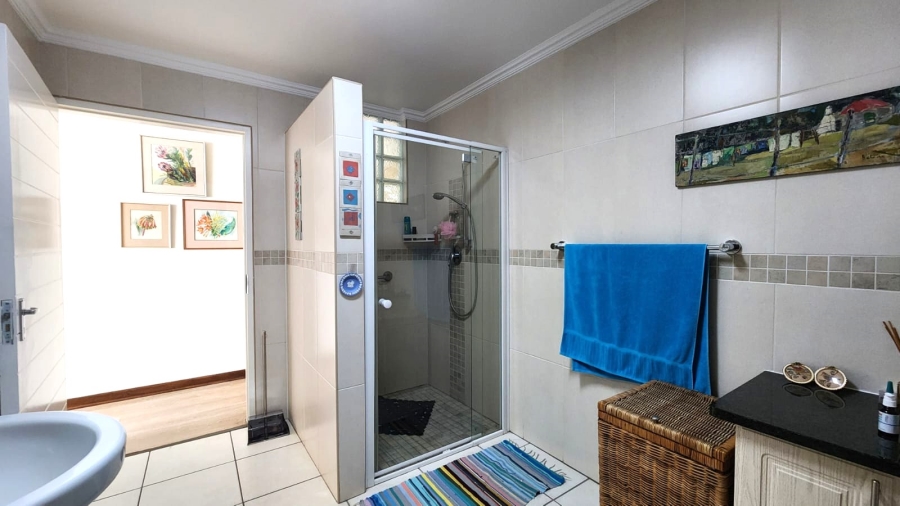 2 Bedroom Property for Sale in Garsfontein Gauteng