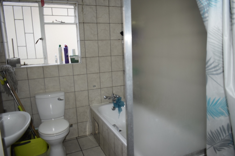2 Bedroom Property for Sale in Comet Gauteng