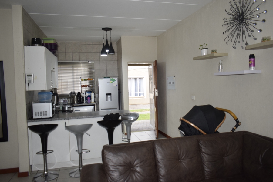 2 Bedroom Property for Sale in Comet Gauteng