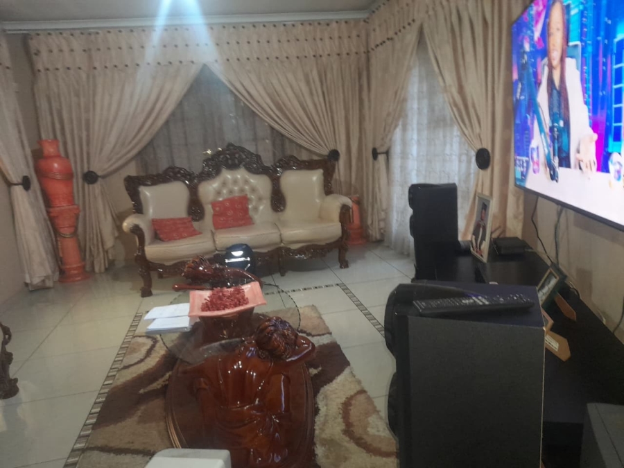 4 Bedroom Property for Sale in Ferryvale Gauteng