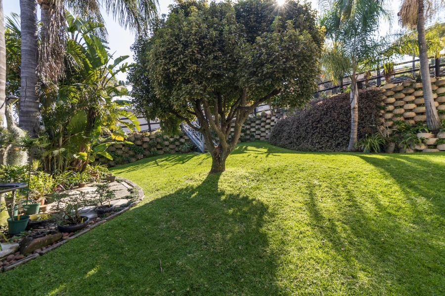 2 Bedroom Property for Sale in Erasmuskloof Gauteng