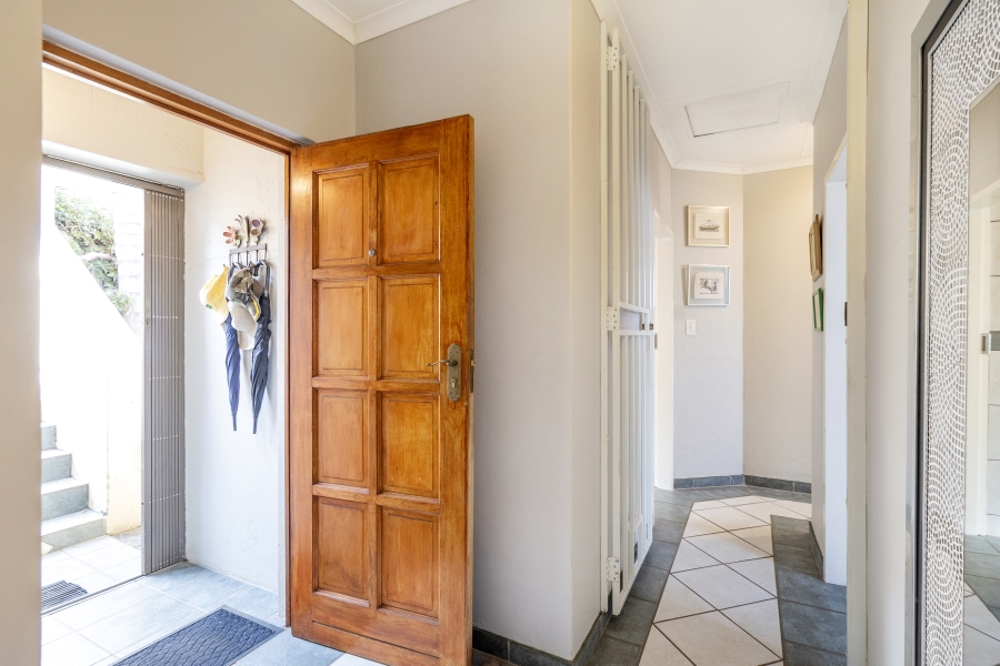 2 Bedroom Property for Sale in Erasmuskloof Gauteng