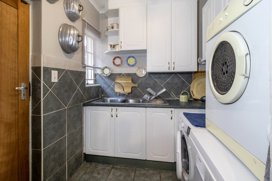 2 Bedroom Property for Sale in Erasmuskloof Gauteng