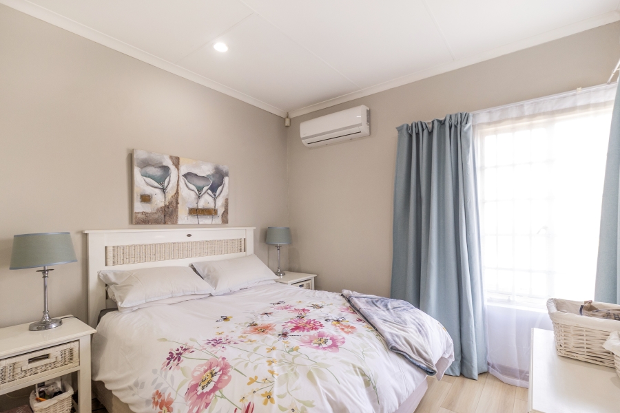 2 Bedroom Property for Sale in Erasmuskloof Gauteng