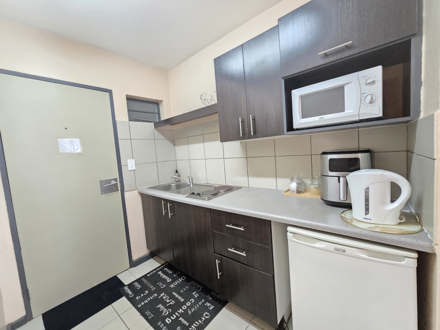 1 Bedroom Property for Sale in Ruimsig Gauteng