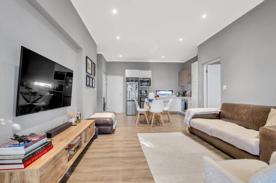 2 Bedroom Property for Sale in Rosebank Gauteng