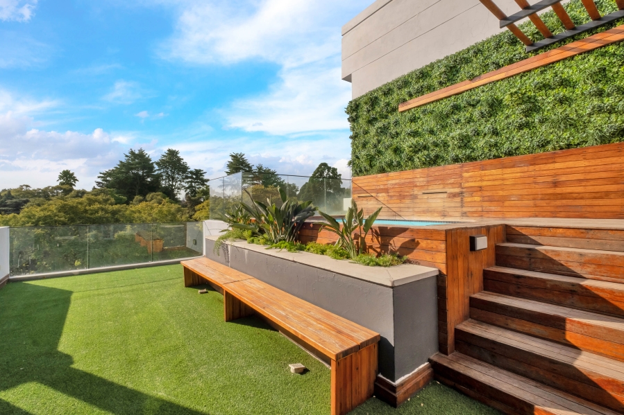 2 Bedroom Property for Sale in Rosebank Gauteng