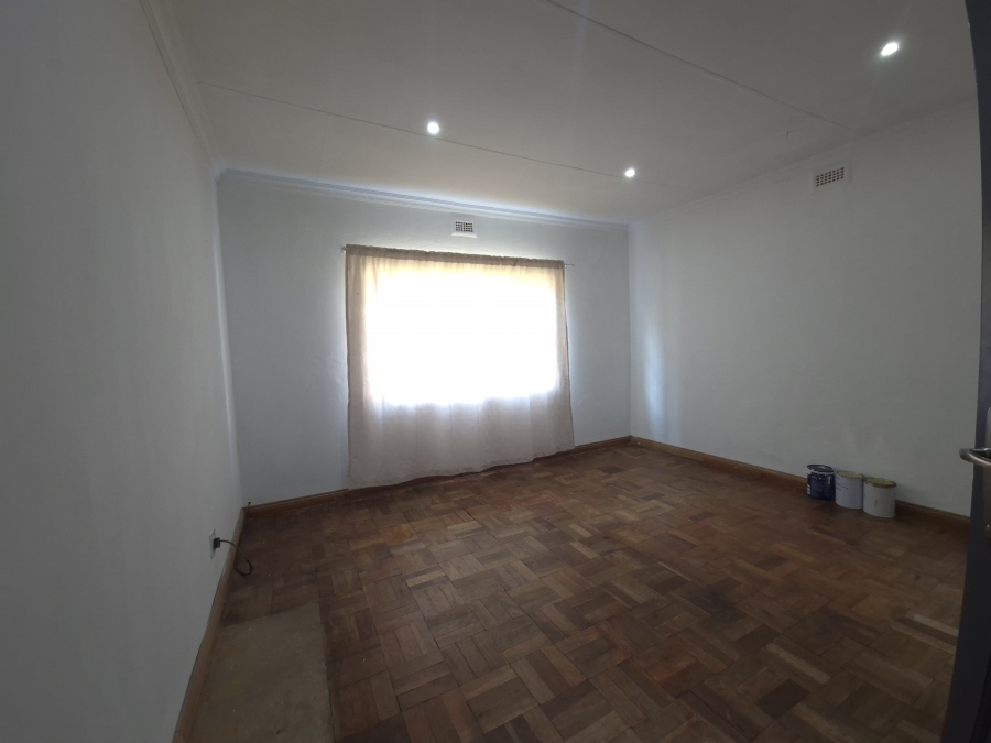 To Let 3 Bedroom Property for Rent in Selection Park Gauteng