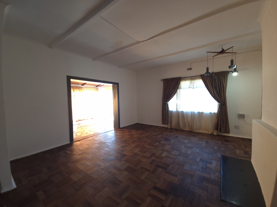 To Let 3 Bedroom Property for Rent in Selection Park Gauteng