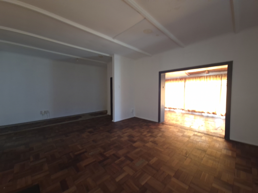 To Let 3 Bedroom Property for Rent in Selection Park Gauteng