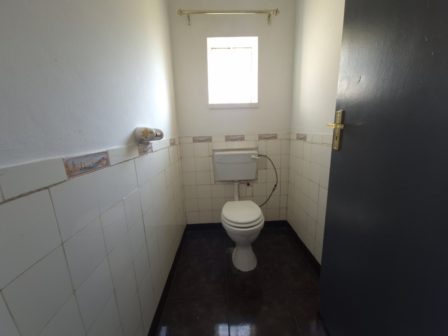 To Let 3 Bedroom Property for Rent in Selection Park Gauteng