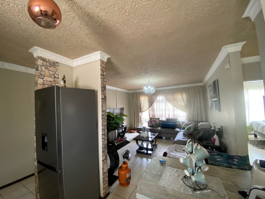 2 Bedroom Property for Sale in Minnebron Gauteng