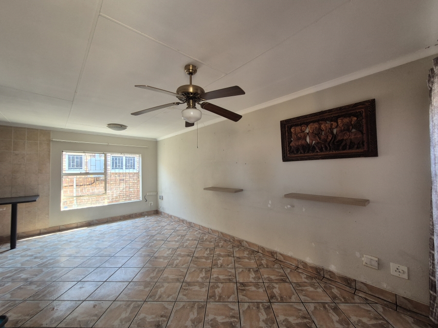 2 Bedroom Property for Sale in Van Dyk Park Gauteng