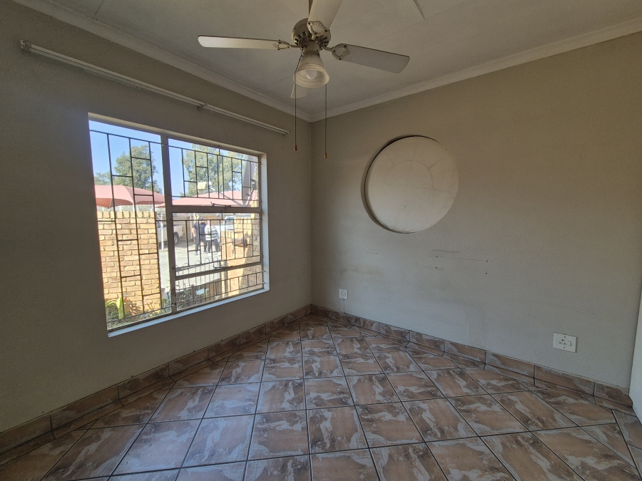 2 Bedroom Property for Sale in Van Dyk Park Gauteng