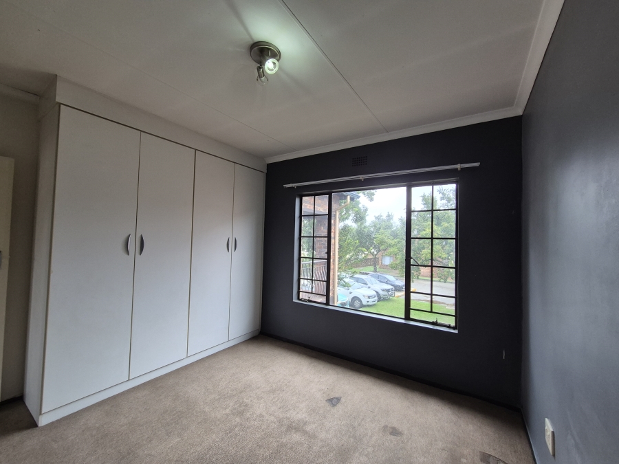 2 Bedroom Property for Sale in Sonneveld Gauteng