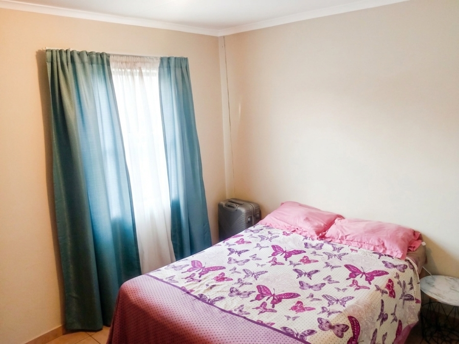 2 Bedroom Property for Sale in Olifantsvlei Gauteng