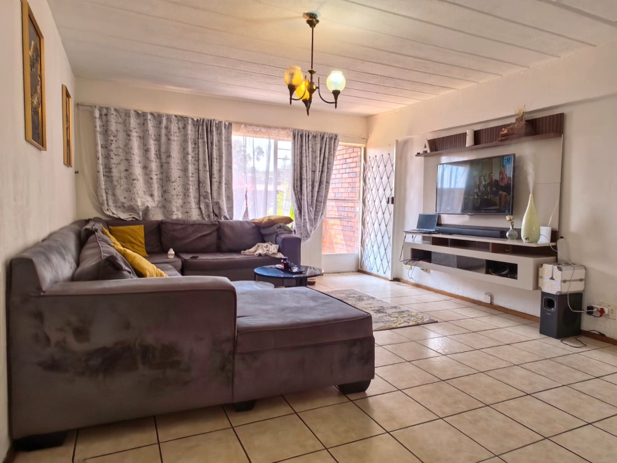 2 Bedroom Property for Sale in Ferndale Gauteng