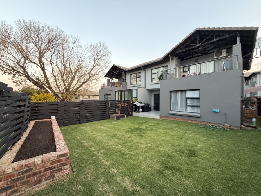 3 Bedroom Property for Sale in Gleneagles Gauteng