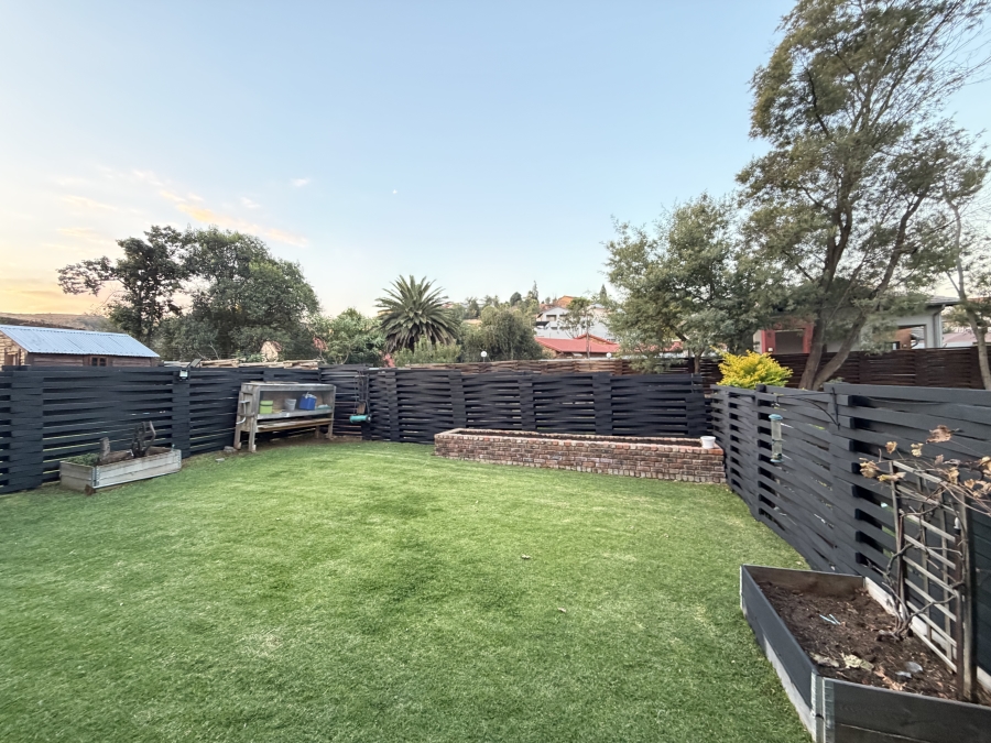 3 Bedroom Property for Sale in Gleneagles Gauteng