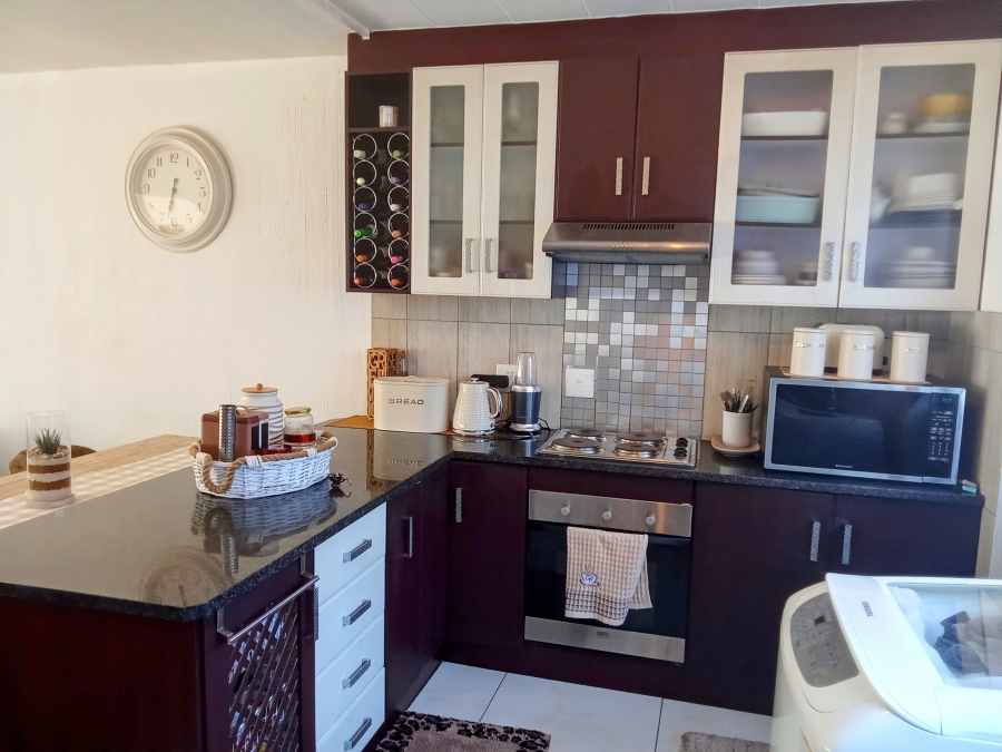 2 Bedroom Property for Sale in Florida Gauteng