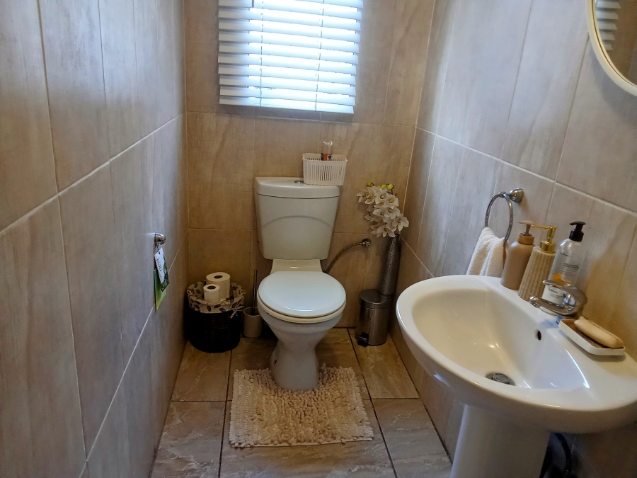 2 Bedroom Property for Sale in Florida Gauteng