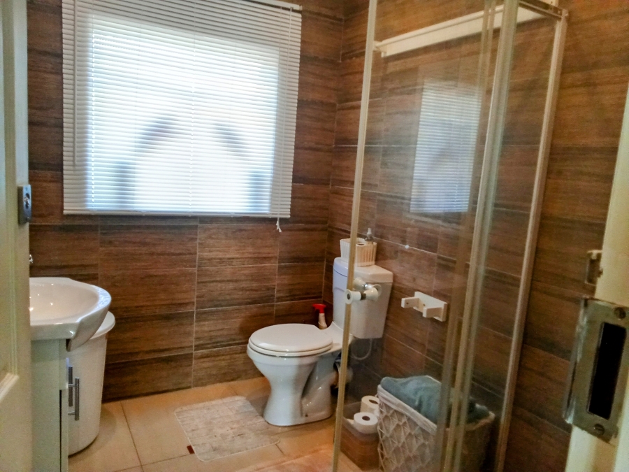 2 Bedroom Property for Sale in Florida Gauteng
