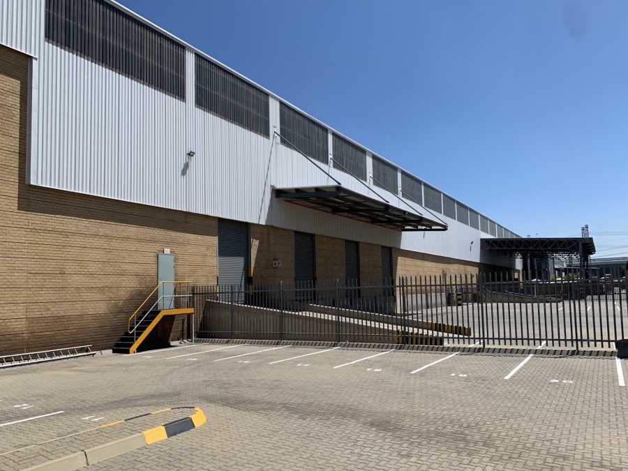 Commercial Property for Sale in Gosforth Park Gauteng