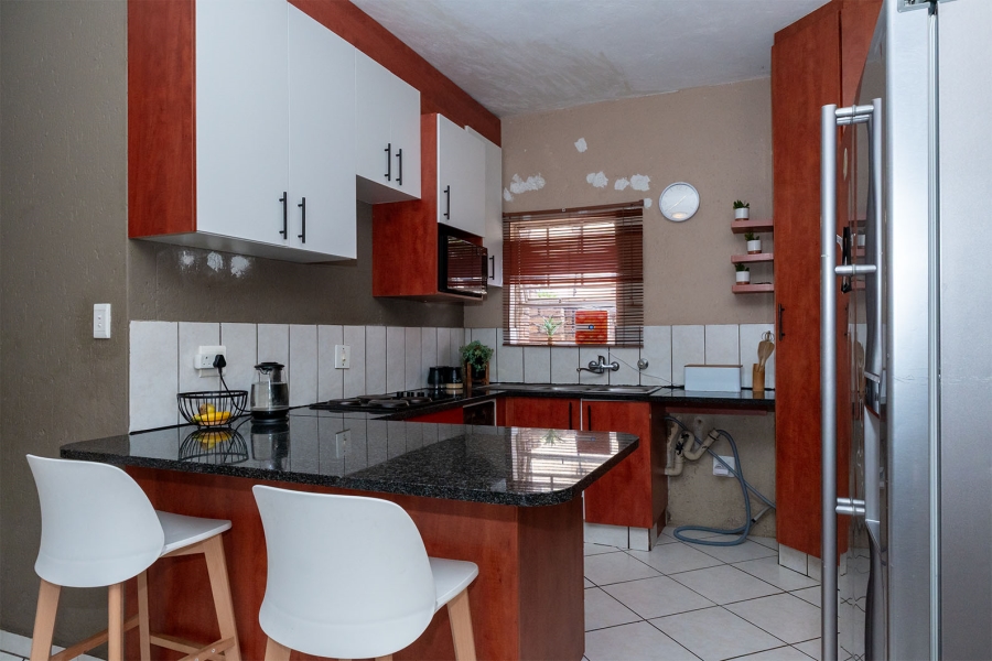 2 Bedroom Property for Sale in Croydon Gauteng