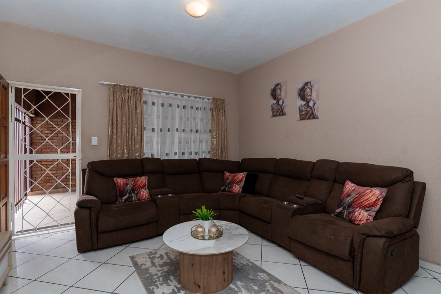 2 Bedroom Property for Sale in Croydon Gauteng