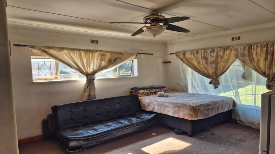 3 Bedroom Property for Sale in Rhodesfield Gauteng