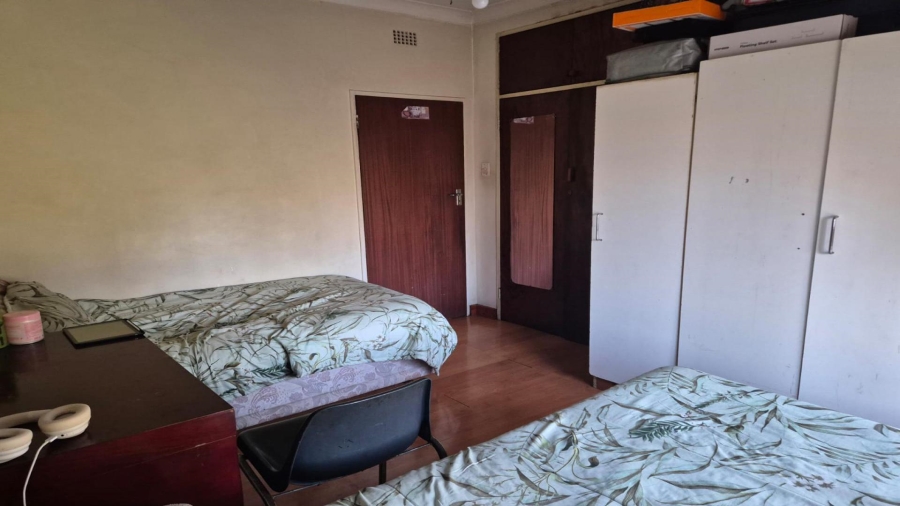 3 Bedroom Property for Sale in Rhodesfield Gauteng