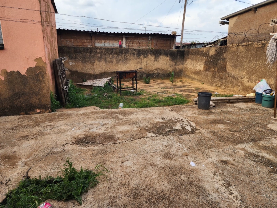 2 Bedroom Property for Sale in Daveyton Gauteng