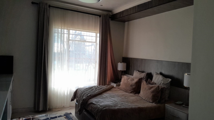 4 Bedroom Property for Sale in Waldrift Gauteng