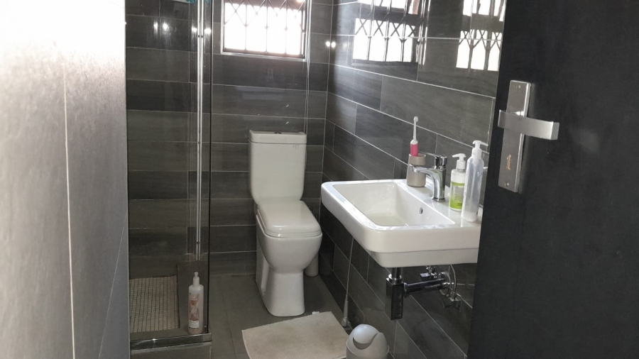 4 Bedroom Property for Sale in Waldrift Gauteng