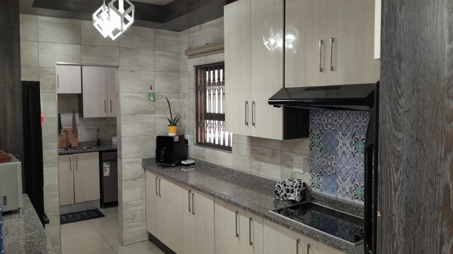 4 Bedroom Property for Sale in Waldrift Gauteng